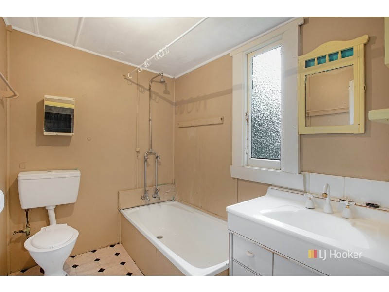 2 Cumming Street, Sisters Beach TAS 7321