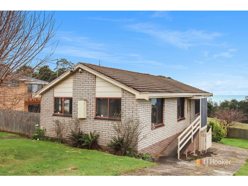 93 Pelissier Street, Somerset TAS 7322