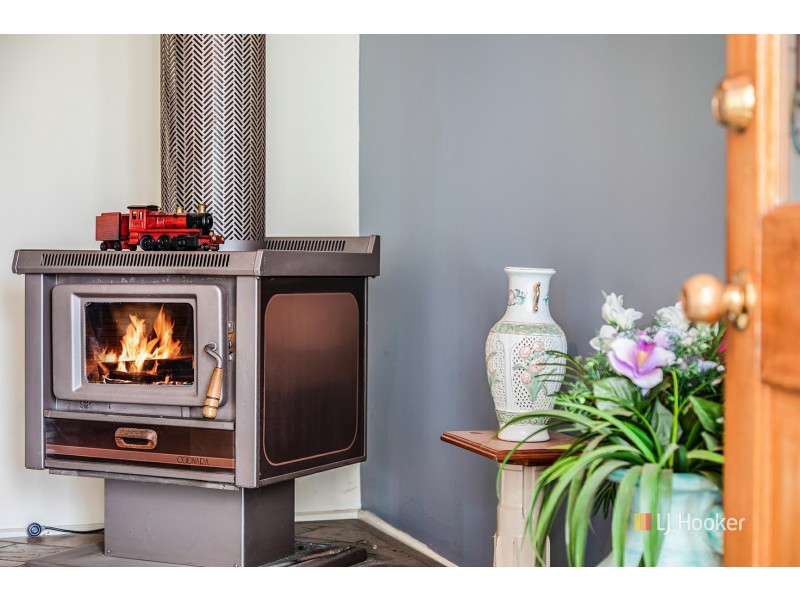 50 Simpson Street, Somerset TAS 7322