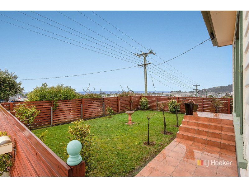 50 Simpson Street, Somerset TAS 7322