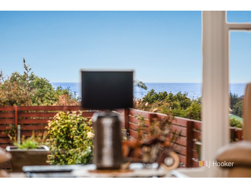 50 Simpson Street, Somerset TAS 7322