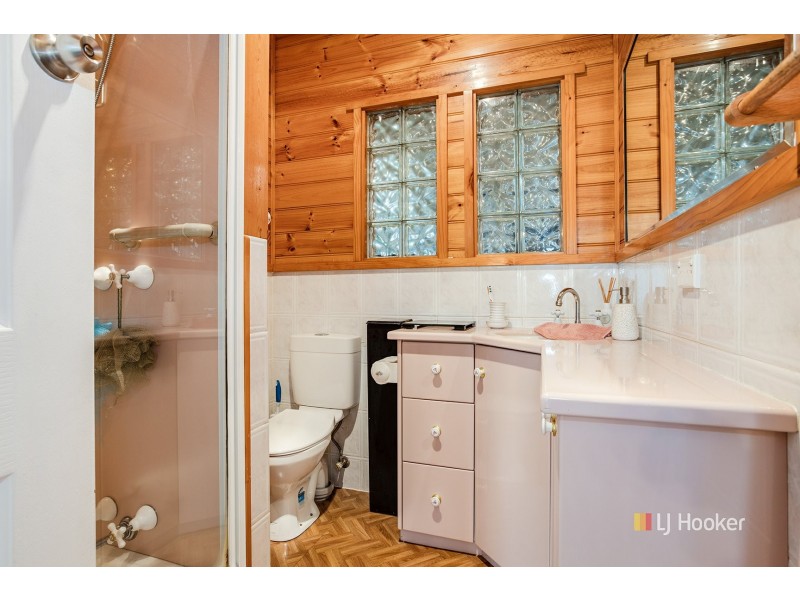 50 Simpson Street, Somerset TAS 7322