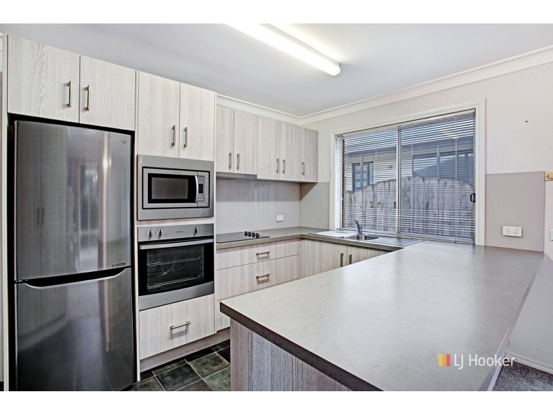 Unit 2/9 Port Road, Wynyard TAS 7325