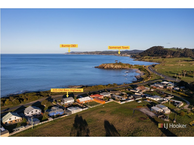225 Old Bass Highway, Doctors Rocks TAS 7325