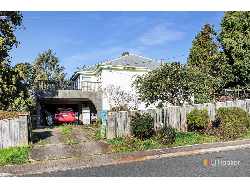 15 West Street, Upper Burnie TAS 7320