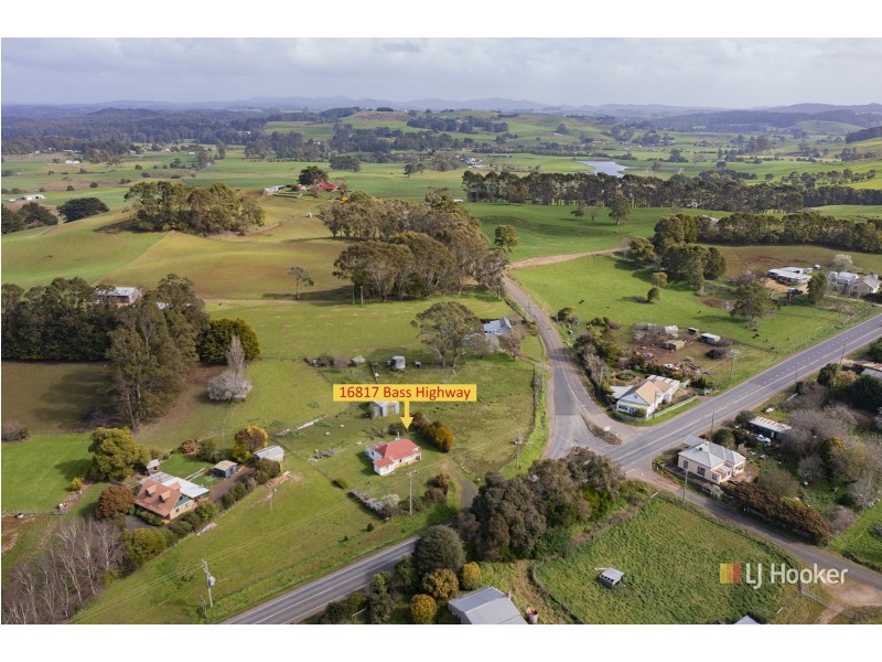 16817 Bass Highway, Flowerdale TAS 7325