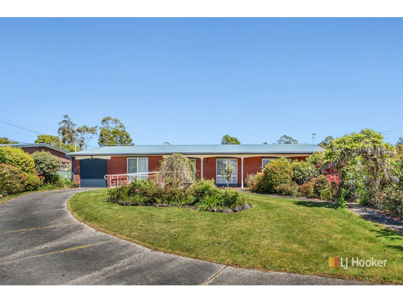 5 Sunset Avenue, Wynyard TAS 7325