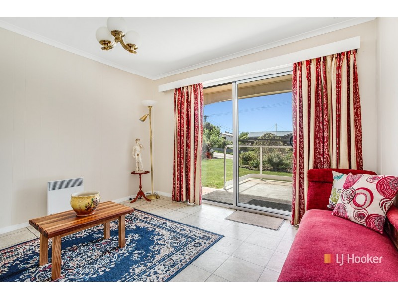 5 Sunset Avenue, Wynyard TAS 7325