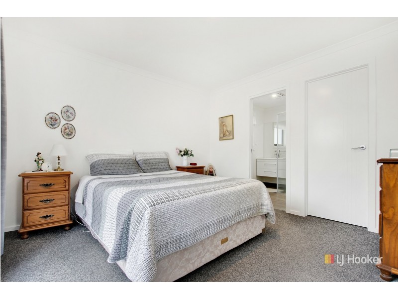 Unit 3/50 Raglan Street, Somerset TAS 7322