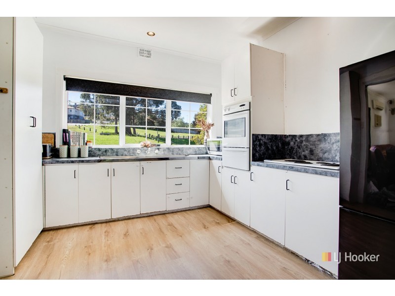 Unit 1/119 View Road, Park Grove TAS 7320