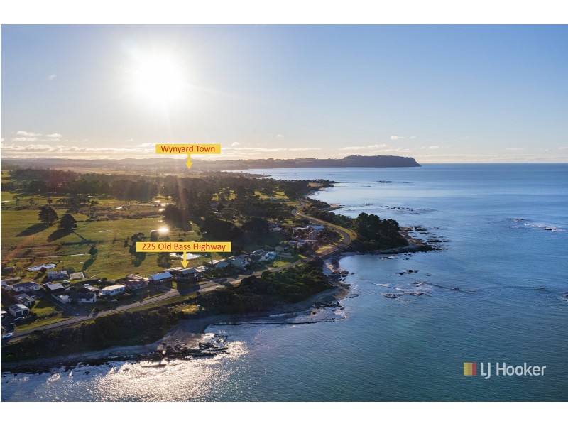 225 Old Bass Highway, Doctors Rocks TAS 7325