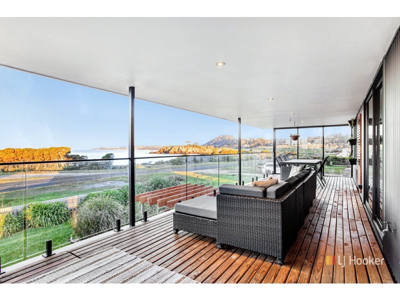 225 Old Bass Highway, Doctors Rocks TAS 7325