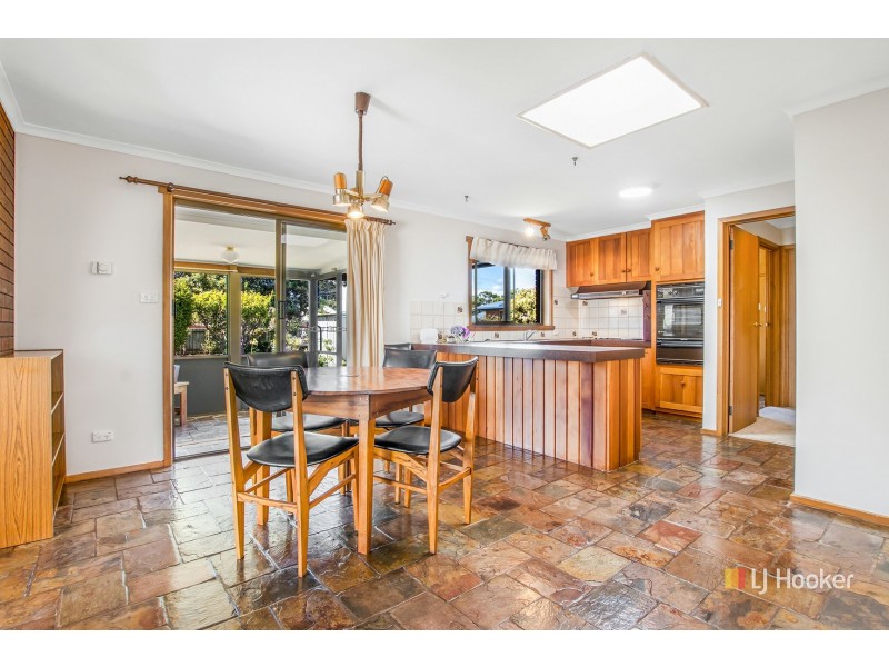 15 Freestone Crescent, Wynyard TAS 7325