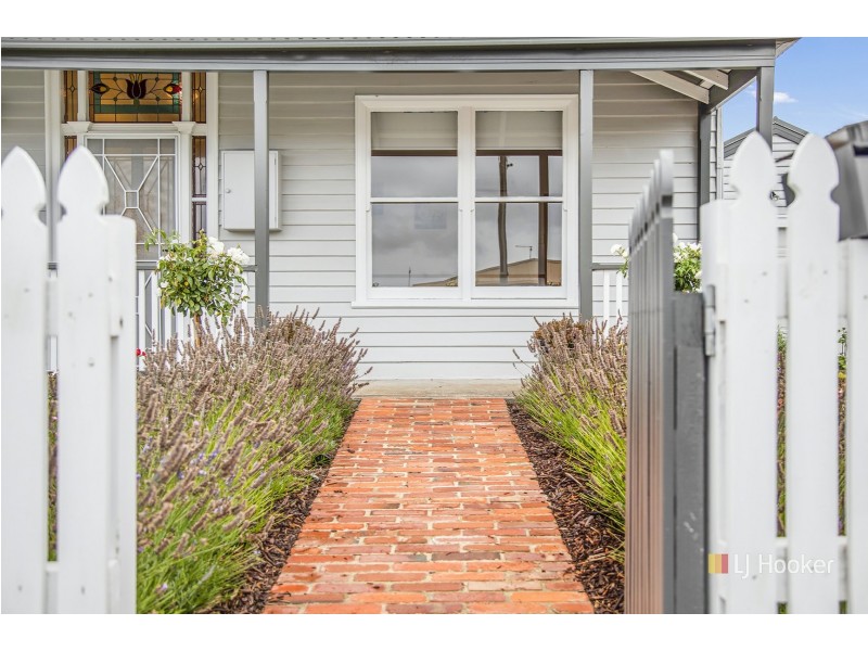 4 Park Street, Wynyard TAS 7325