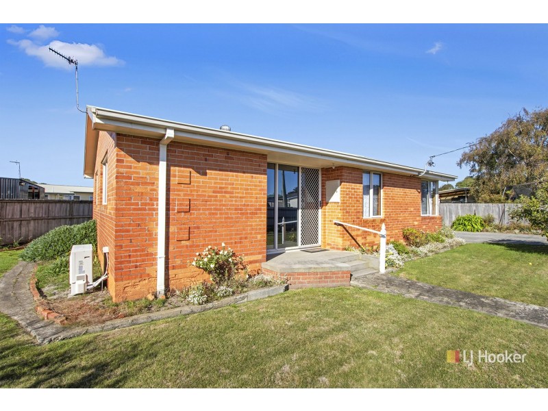 16 Rees Street, Wynyard TAS 7325