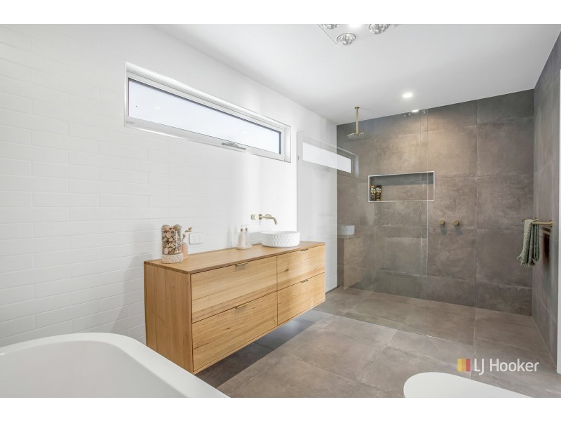 97 Irby Boulevard, Sisters Beach TAS 7321