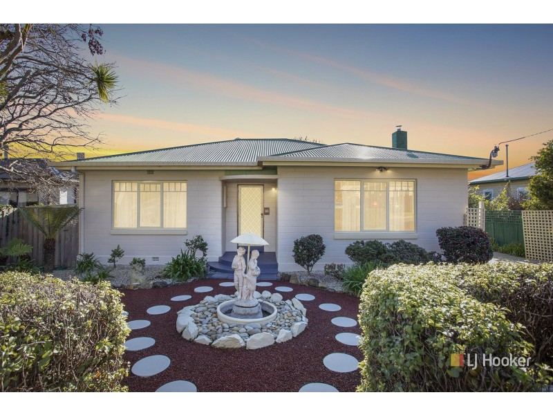 30 Saundridge Road, Cooee TAS 7320