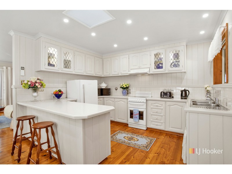 30 Saundridge Road, Cooee TAS 7320