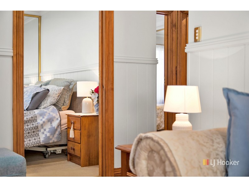 30 Saundridge Road, Cooee TAS 7320