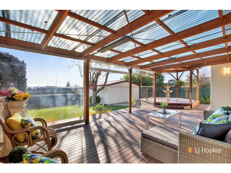 30 Saundridge Road, Cooee TAS 7320
