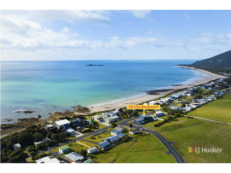 54 Irby Boulevard, Sisters Beach TAS 7321