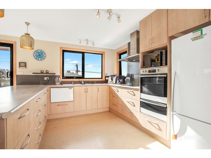 54 Irby Boulevard, Sisters Beach TAS 7321
