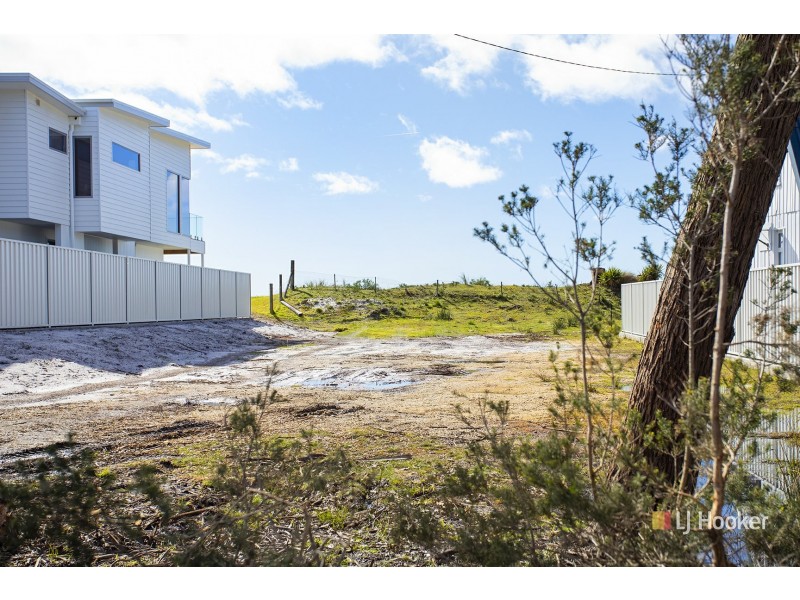 1A Irby Boulevard, Sisters Beach TAS 7321