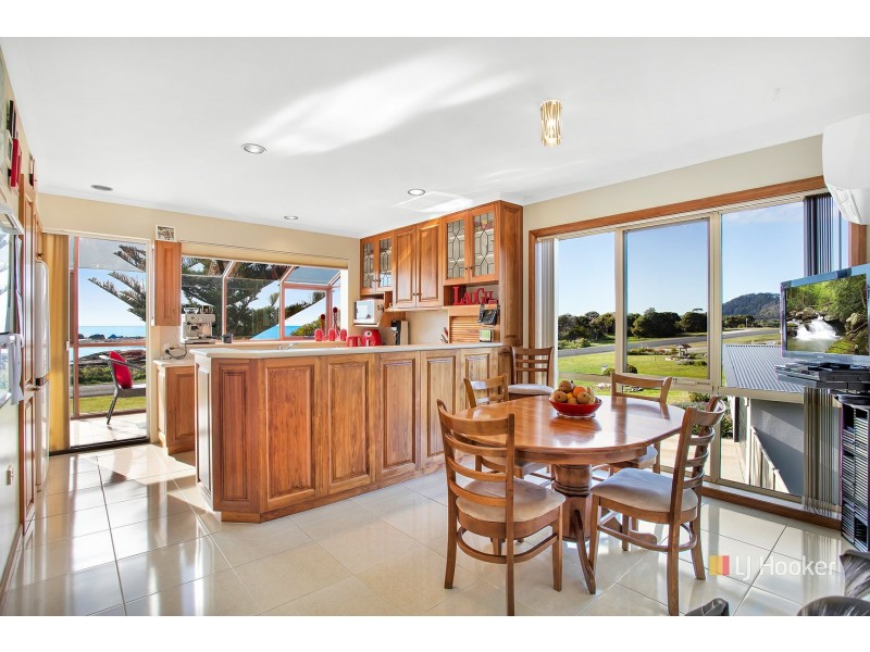 213 Old Bass Highway, Wynyard TAS 7325