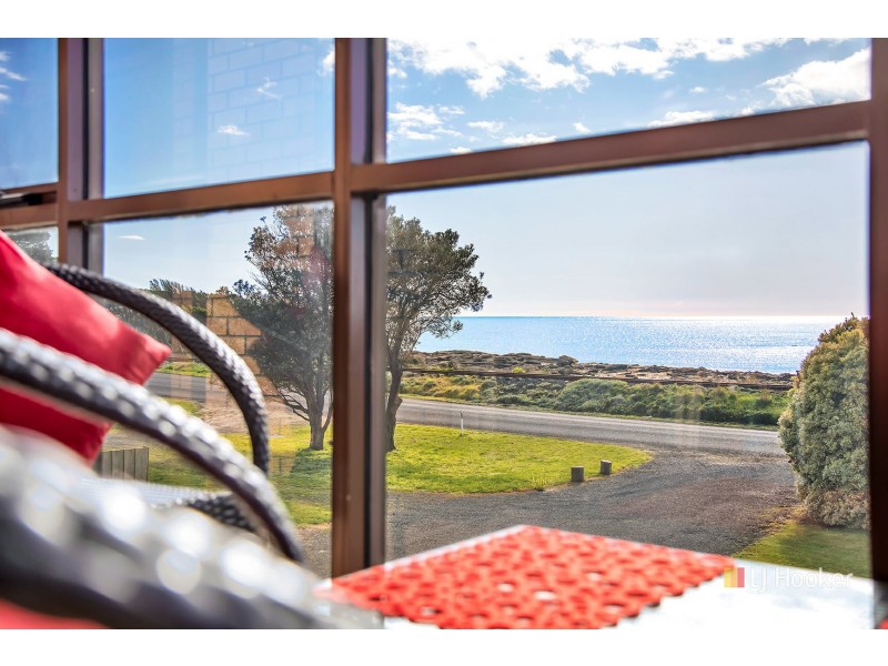 213 Old Bass Highway, Wynyard TAS 7325