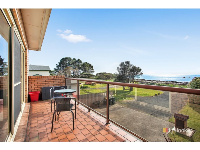 213 Old Bass Highway, Wynyard TAS 7325