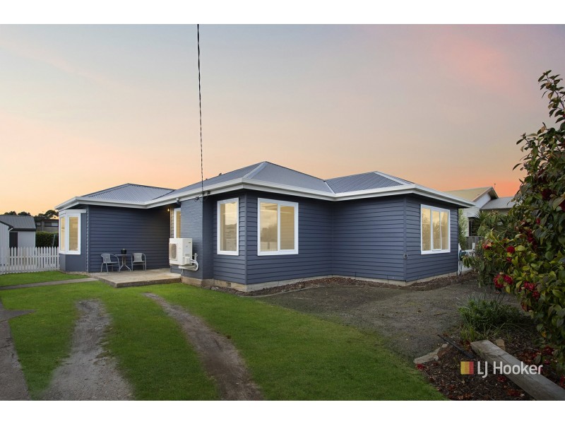 91 Saunders Street, Wynyard TAS 7325