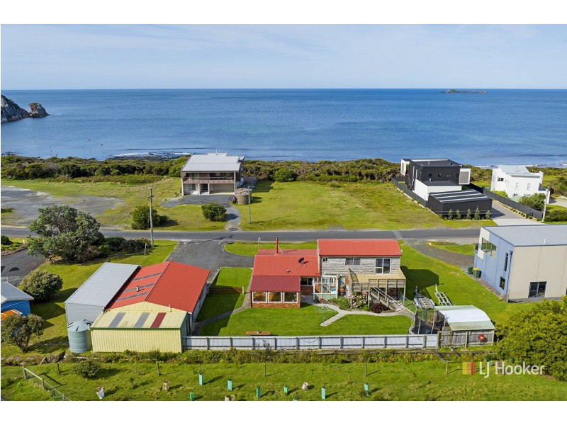 120 Irby Boulevard, Sisters Beach TAS 7321