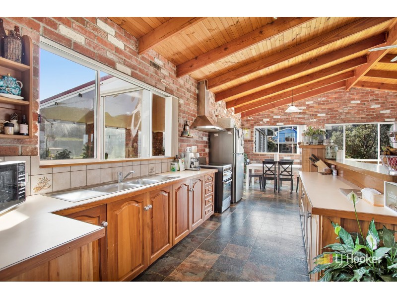 120 Irby Boulevard, Sisters Beach TAS 7321