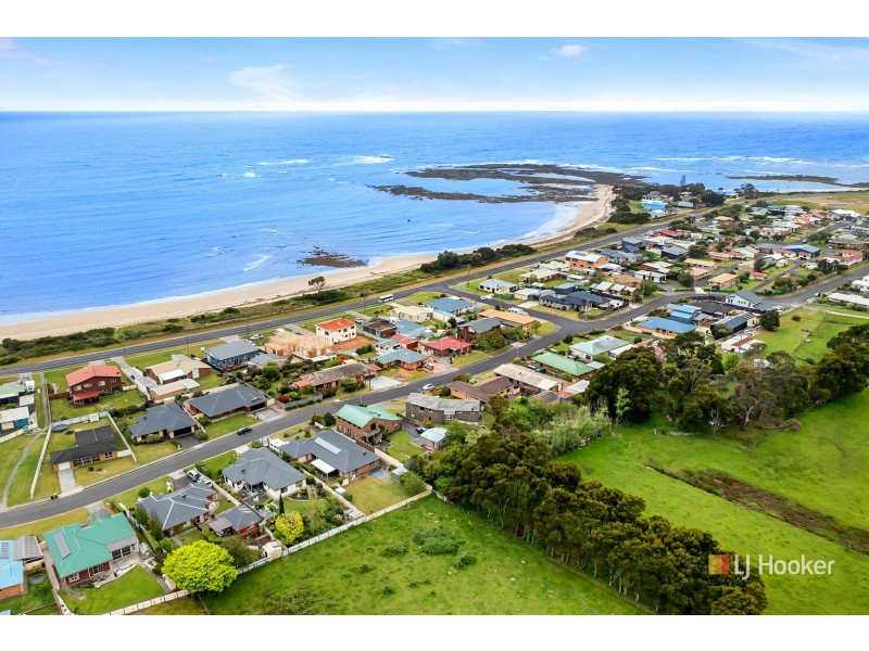 62 Walker Street, Wynyard TAS 7325