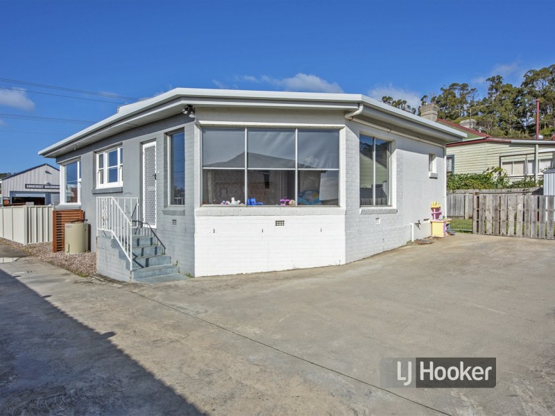 1/37 Falmouth Street, Somerset TAS 7322