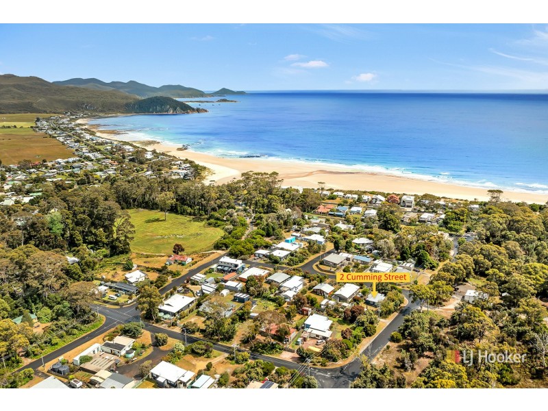 2 Cumming Street, Sisters Beach TAS 7321