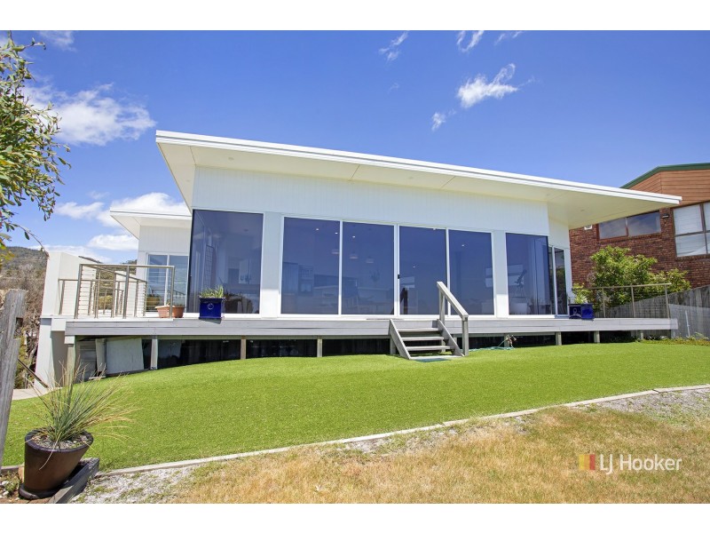 107 Irby Boulevard, Sisters Beach TAS 7321