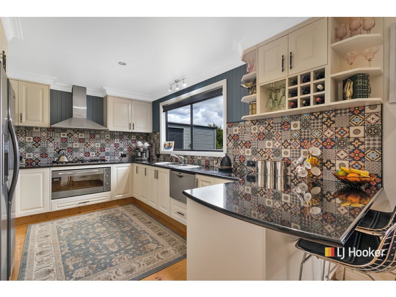 100 Inglis Street, Wynyard TAS 7325