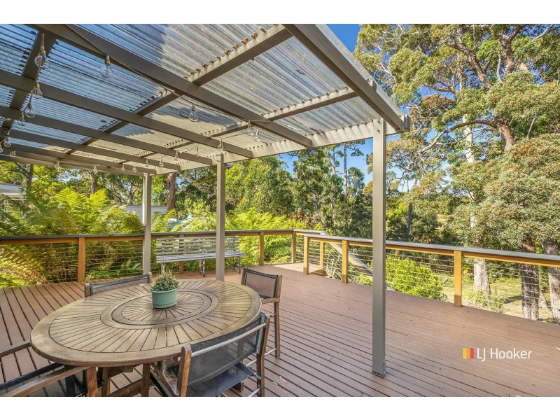 9 Kenelm Avenue, Sisters Beach TAS 7321