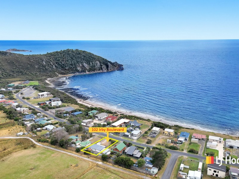 102 Irby Boulevard, Sisters Beach TAS 7321