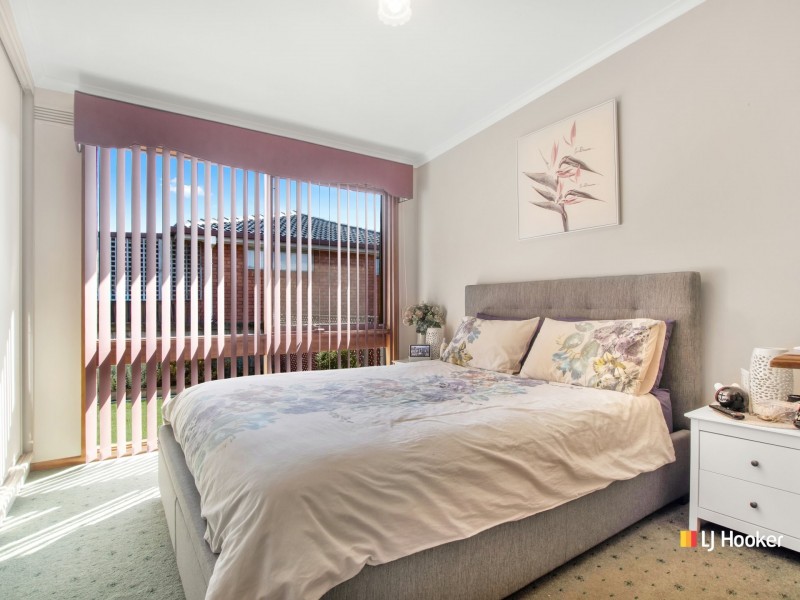 11 Lyons Street, Somerset TAS 7322