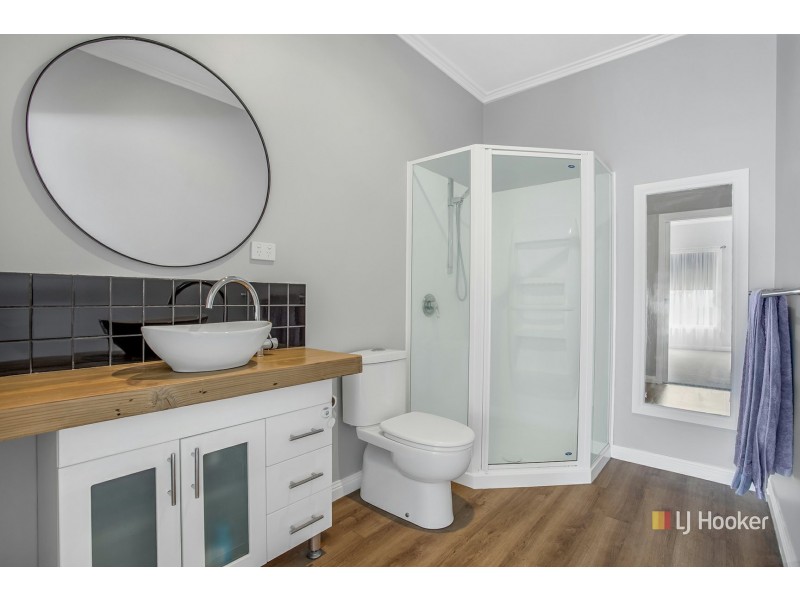 16A Saunders Street, Wynyard TAS 7325