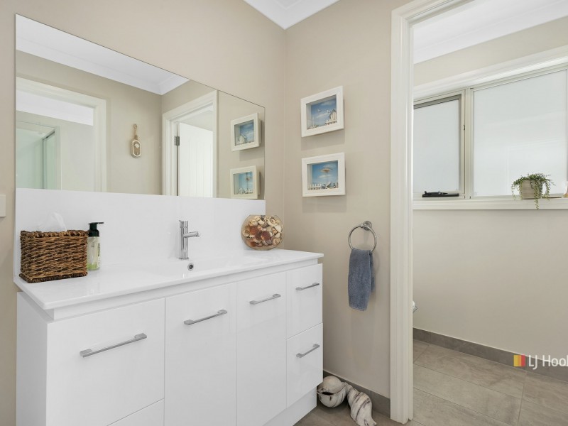 44 Amaroo Drive, Edgcumbe Beach TAS 7321