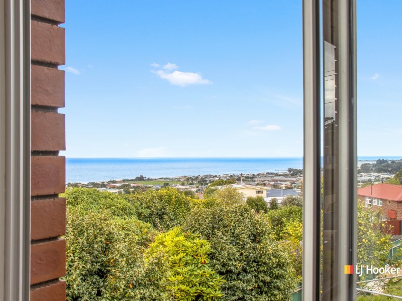 14 Malakoff Street, Somerset TAS 7322
