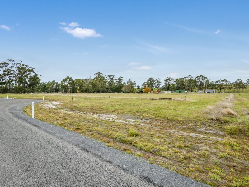 42 Graylyn Drive, Wynyard TAS 7325