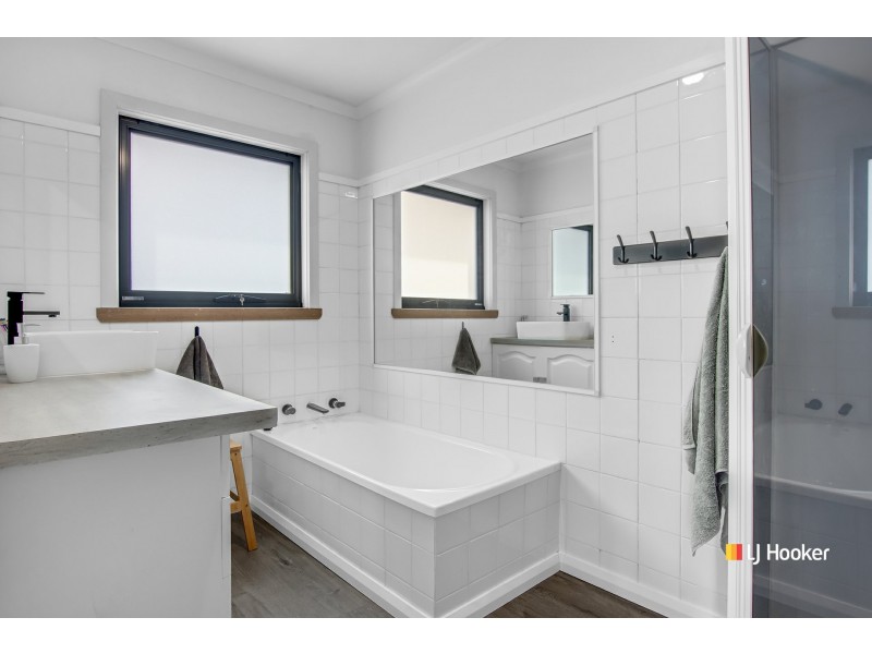 5 Hales Court, Wynyard TAS 7325