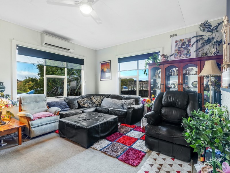 25 Quiggin Street, Wynyard TAS 7325