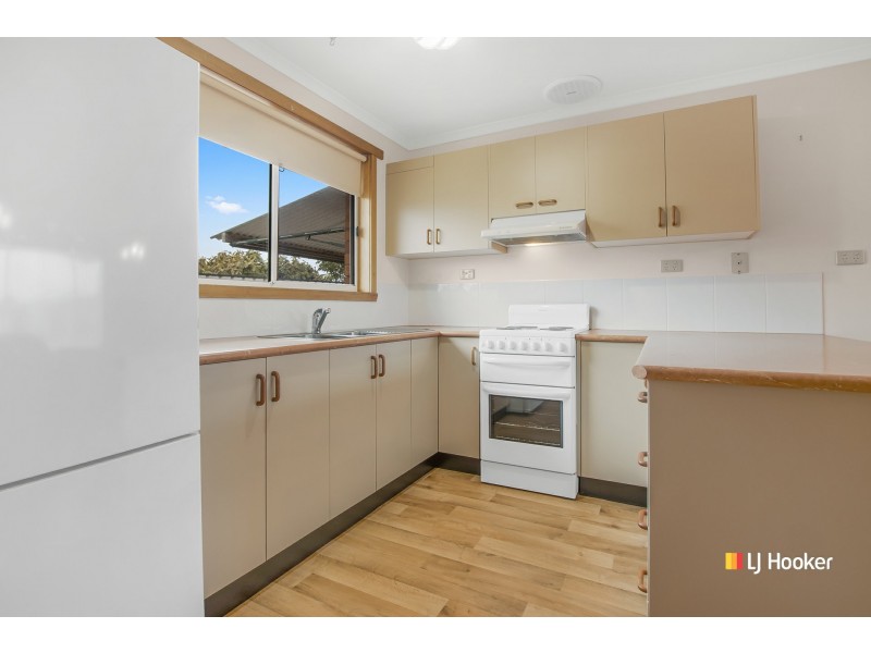 Unit 4/1a Hogg Street, Wynyard TAS 7325