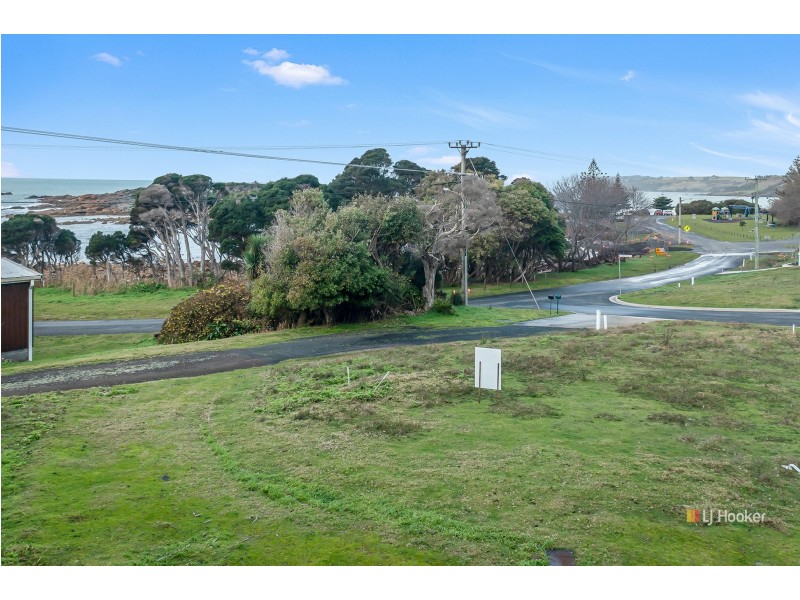 2 Shelter Point Court, Boat Harbour Beach TAS 7321