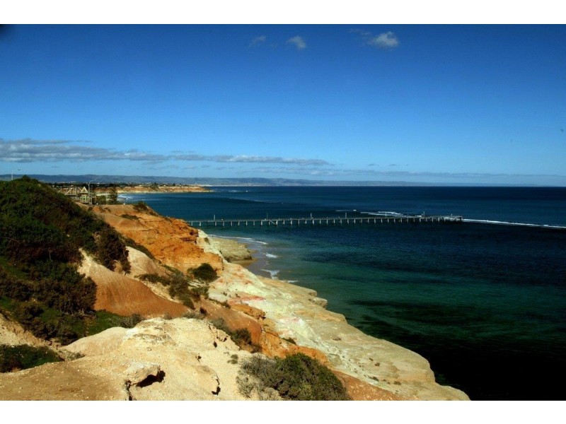 96 Albany Avenue, Port Noarlunga South SA 5167